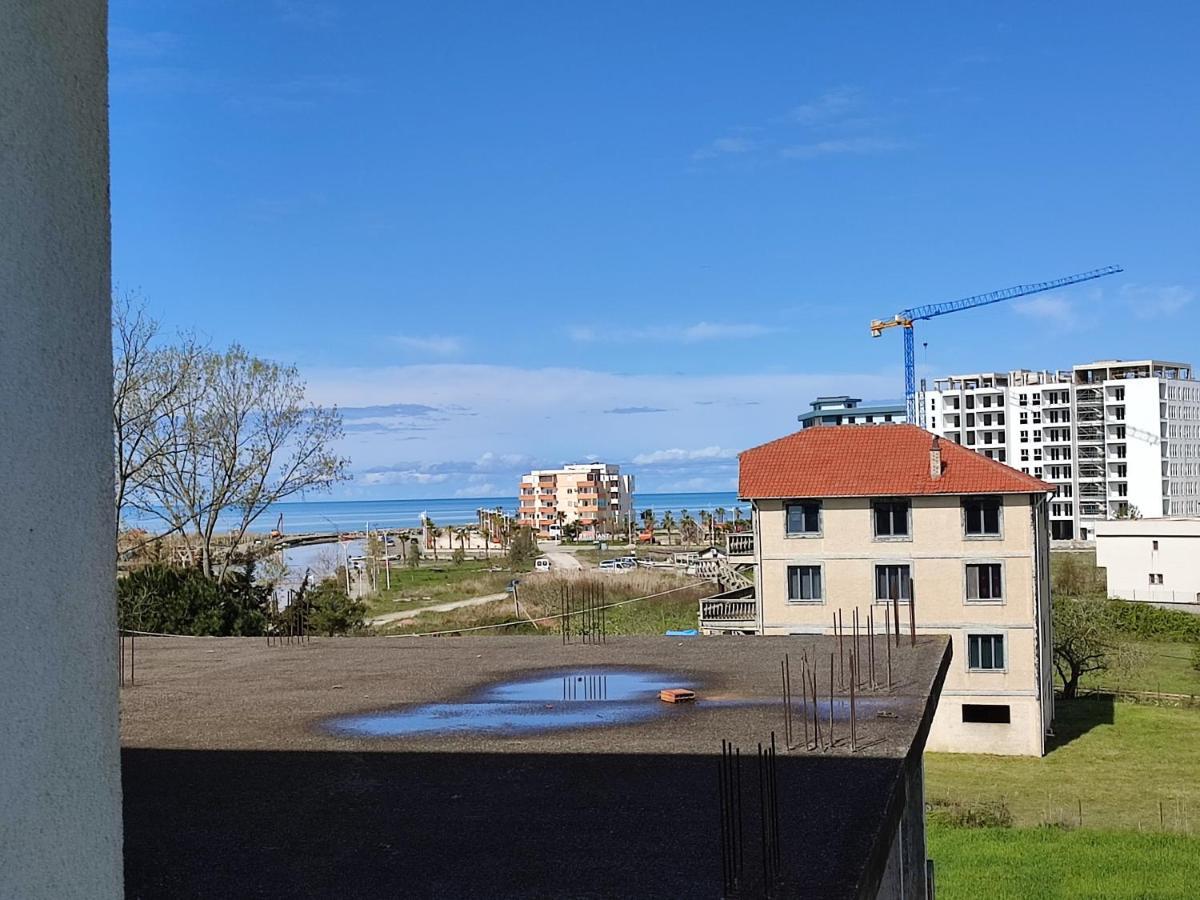 Sabi Apartment Golem Qerret Dış mekan fotoğraf