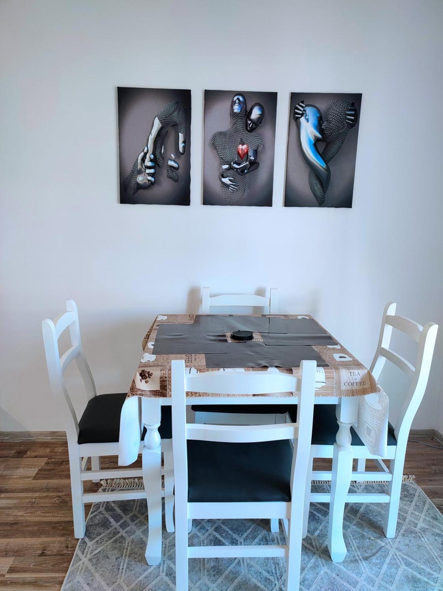 Sabi Apartment Golem Qerret Dış mekan fotoğraf